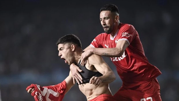 Independiente se adueñó del clásico ante Racing y festejó a lo grande en el Cilindro