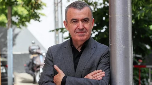 Popular y prolífico, Lorenzo Silva se mueve con soltura entre el ‘thriller’ y el género policial.