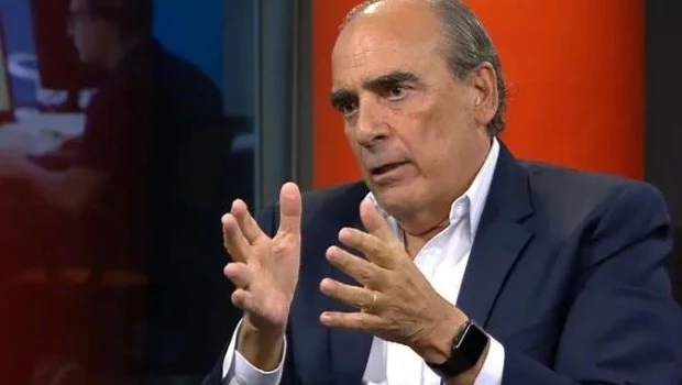 Guillermo Francos confirmó que están trabajando conjuntamente los fiscales libertarios y los del PRO y afirmó que Milei se reunió con Macri anoche en el hotel Libertador.