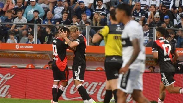 A River le costó, pero pudo darle vuelta el partido a Gimnasia