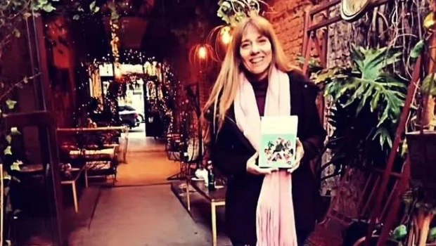 Romina Palestini presentará su nuevo texto denominado “Poesítame”.