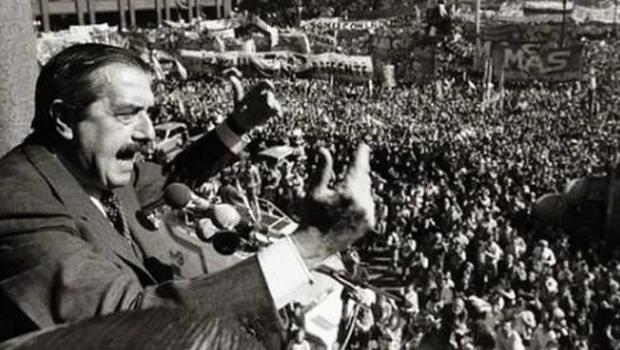 La UCR celebra hoy en las plazas del país los 40 años del triunfo de Raúl Alfonsín y su legado