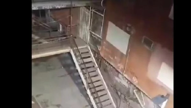 Un delincuente fue asesinado en un feroz tiroteo entre bandas en Fuerte Apache