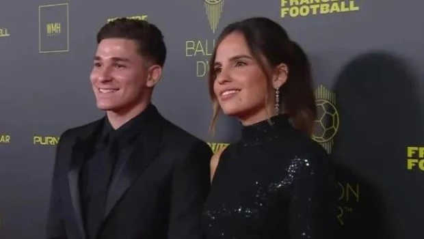 Julián Alvarez en el Balón de Oro: "Debería ser un premio para Messi y otro para el resto"