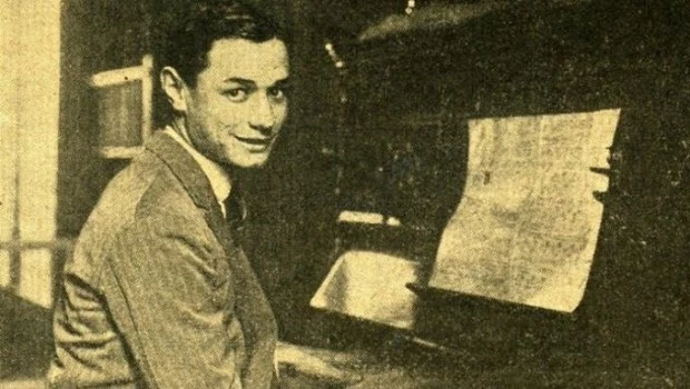 Cátulo Castillo: poeta y compositor de tango. Entre sus obras se cuentan El aguacero, Organito de la tarde y Tinta roja, entre otras.