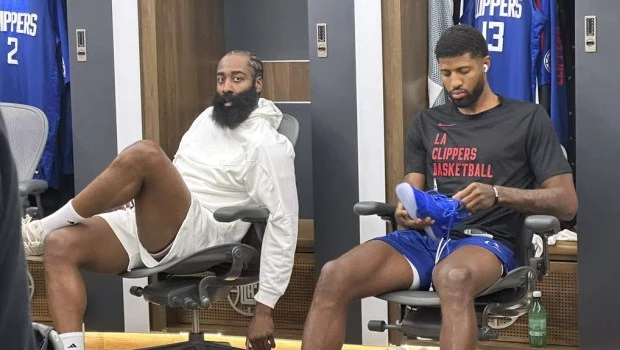 Culminó el breve y tumultuoso paso de Harden por los Sixers