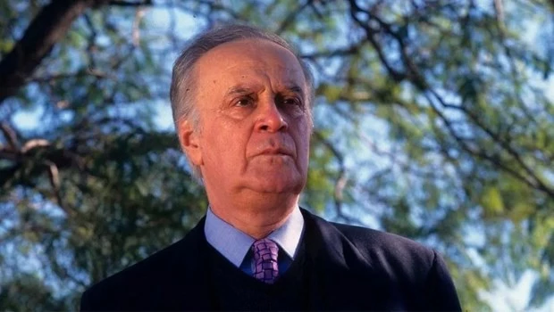 Alberto Migré