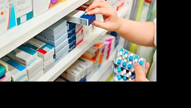 Farmacias bonaerenses suspenden la venta de medicamentos con descuentos de obras sociales y prepagas