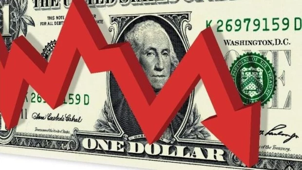 Fuerte baja del dólar: cerró a $890