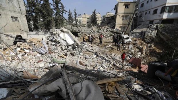 Israel y Hamas combaten en el corazón de Ciudad de Gaza