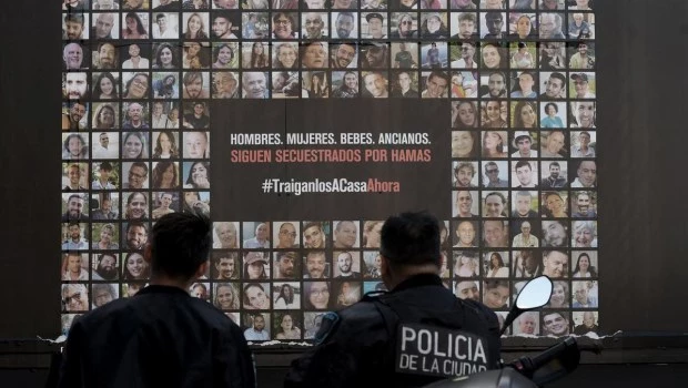 Con una solicitada en diarios extranjeros, Argentina exige a Hamas la "liberación incondicional" de rehenes