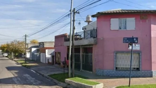 Un chico de 12 años mató a su papá: "Mamá, este no te golpea más"