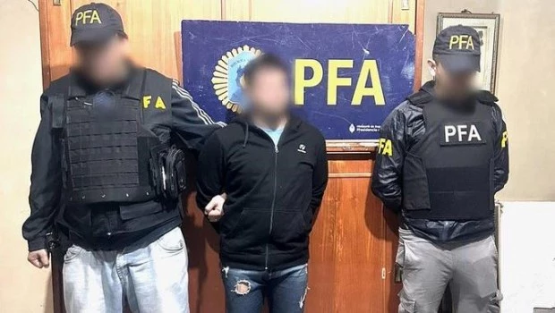 Detienen a tres jóvenes por amenazas a Casa de Gobierno, estaciones de trenes, jueces y funcionarios