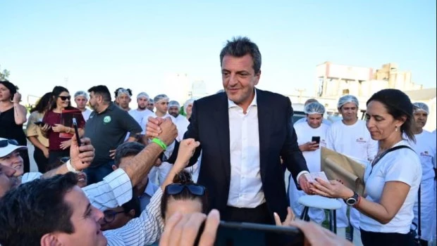 Massa publicó un video con los insultos de Milei y pidió: "Que no se transforme en nuestro idioma"