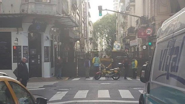 Tensión en un operativo de desalojo en San Nicolás