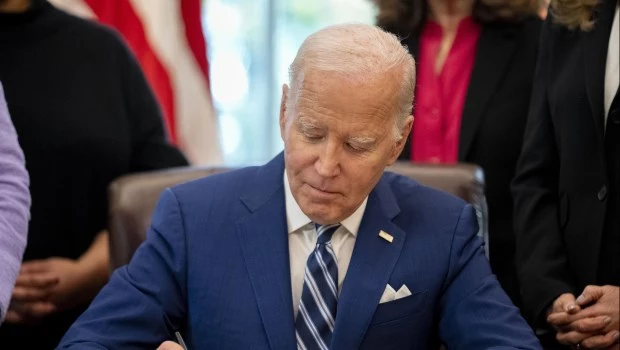 Biden pide a Israel "acciones menos intrusivas" alrededor de hospital de Gaza