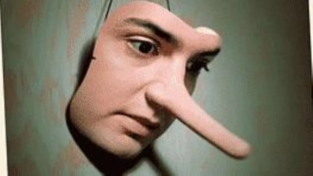 Manipulación, censura y voto en blanco