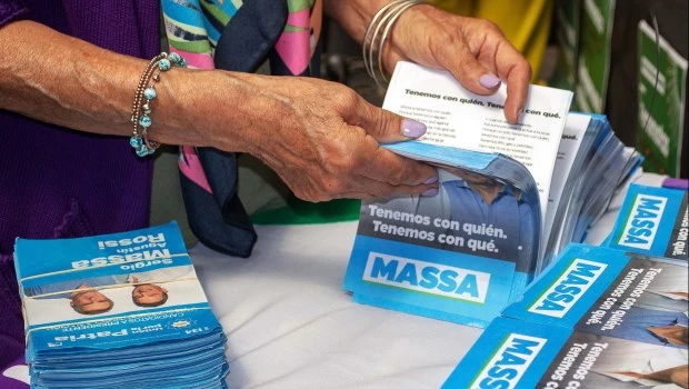 Massa vs Milei, la batalla final que alumbrará una nueva época 