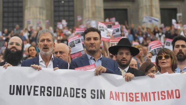 Estudiantes y graduados expresaron su preocupación por consignas antisemitas en las universidades 