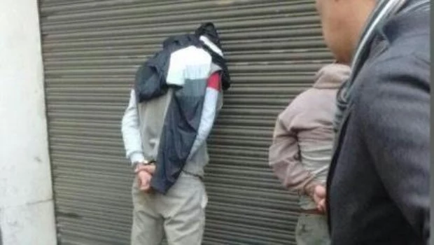 Dos detenidos por el robo de un vehículo en Balvanera