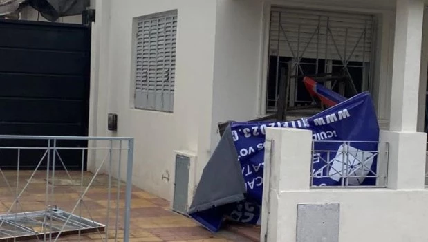 Vandalizaron un local partidario de La Libertad Avanza en La Plata