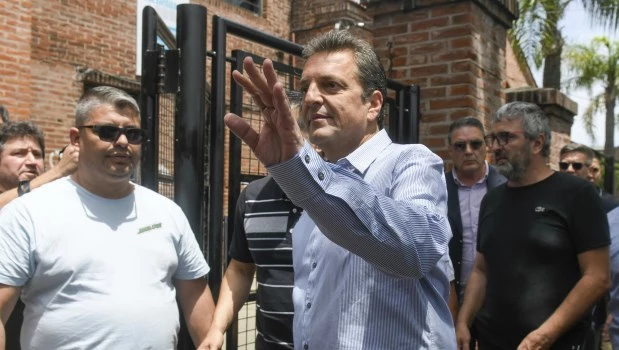 Massa: "Empezamos una nueva etapa que requiere de diálogo y consensos"