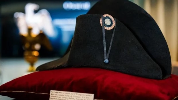 Subastaron el bicornio de Napoleón por más de 1,9 millones de euros