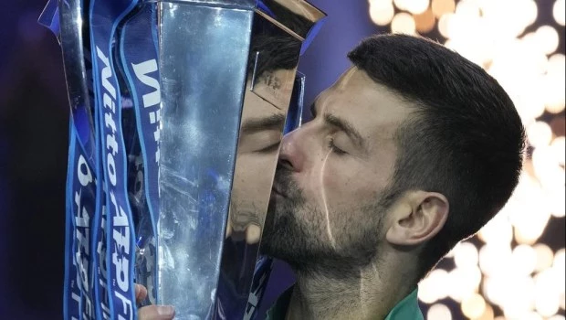 Djokovic aplastó a sinner y se quedó con su séptimo ATP Finals