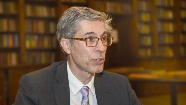 “Cuando nosotros miremos de acá a cuatro años, el objetivo tiene que ser que la pobreza en la Argentina sea la mitad y que la inflación del último año tiene que ser entre el 2 y el 4% anual”, destaca Agustín Etchebarne, director general de la Fundación Libertad y Progreso. FOTOS GUSTAVO CARABAJAL