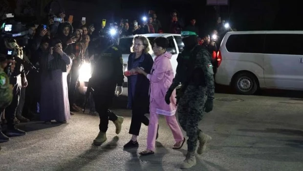 Hamas liberó a cuatro argentinas y a otras seis mujeres al recibir 30 prisioneros palestinos por parte de Israel