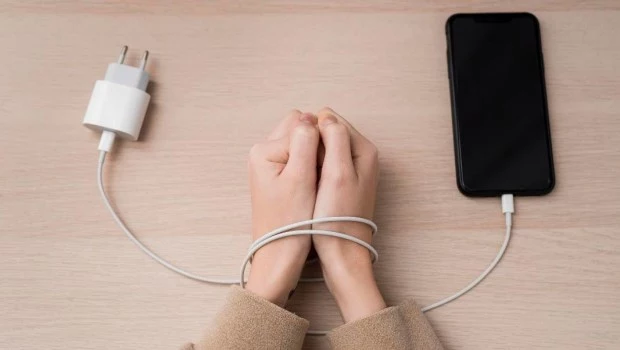 ¿Esclavos o amos de la tecnología?: la batalla por la ‘soberanía racional’ 