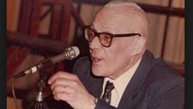 Julio Balderrama.