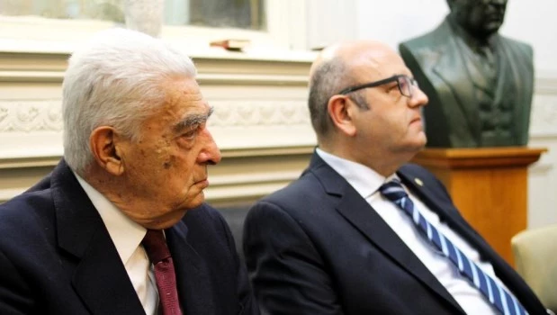 Solari Yrigoyen junto al autor de la nota.