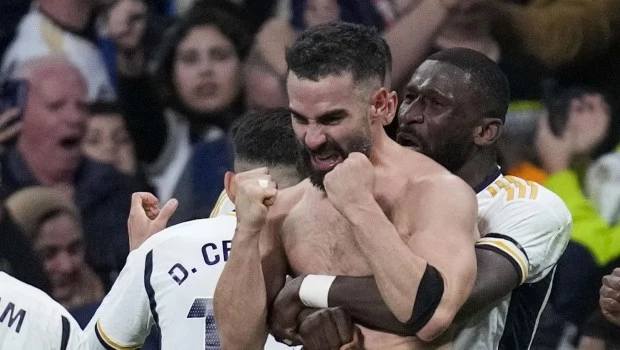 Real Madrid perdía 2-0 y se lo dio vuelta al Almería con un arbitraje polémico