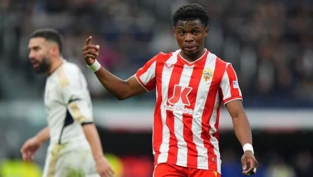 Real Madrid se lo dio vuelta a Almería en un polémico partido en el Bernabéu