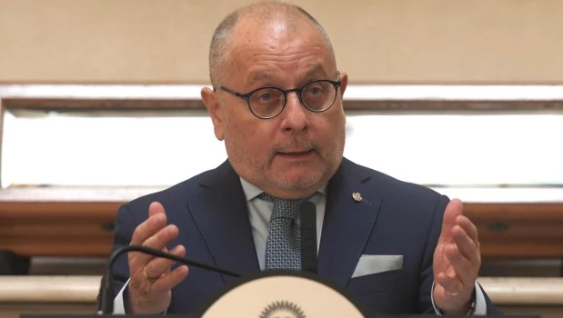 Jorge Faurie fue oficializado como embajador argentino en Chile.