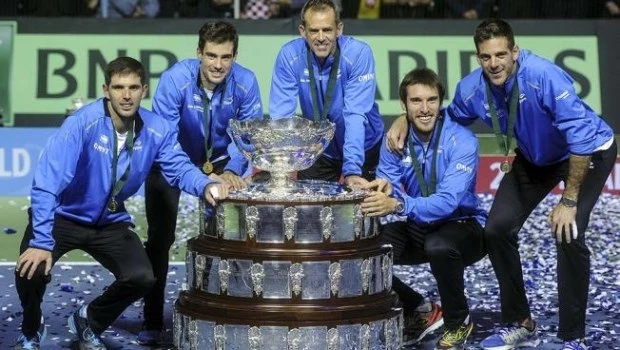 La Copa Davis en manos argentinas. Un momento histórico.