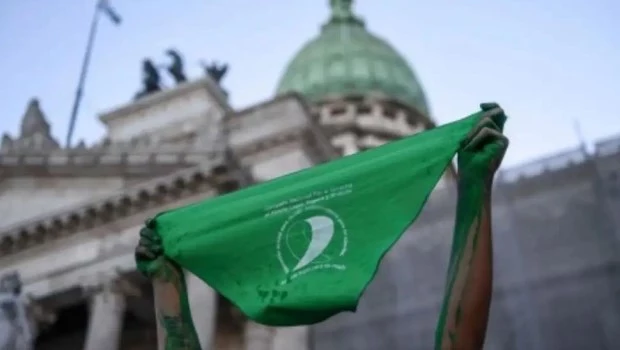 El Gobierno admite que está en sus planes derogar la ley del aborto