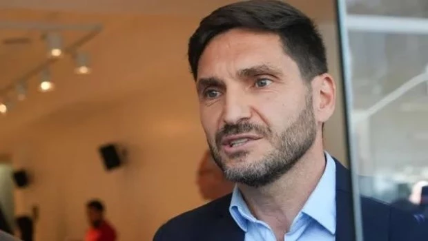 Pullaro le respondió a Caputo y que le genera "angustia" que el Gobierno "pretenda quebrar una decisión"
