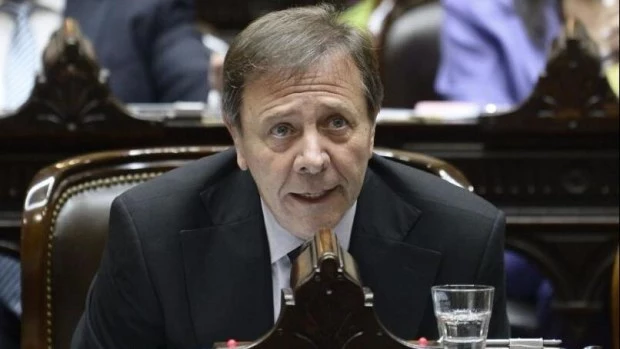 Zago afirmó que el retiro del paquete fiscal "facilitará el debate"