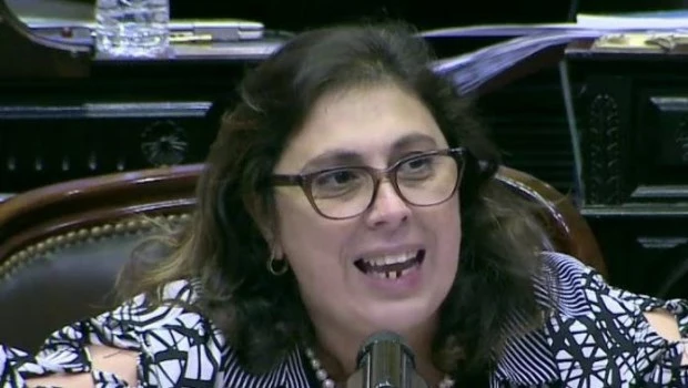 Paula Oliveto adelantó que la Coalición Cívica "va a votar en general y dar discusión en particular"