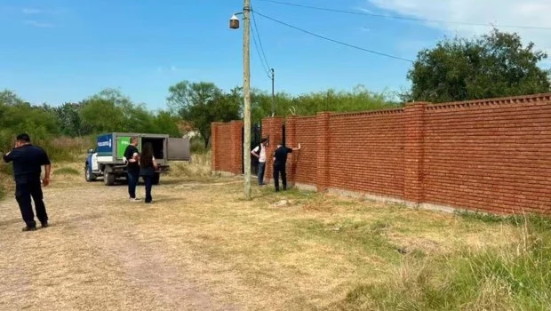 Matan a un hombre para robarle la camioneta en la puerta de su casa de Pontevedra