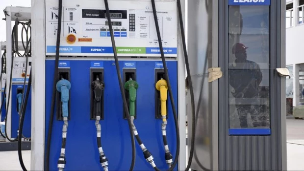 Inminente aumento del precio de los combustibles