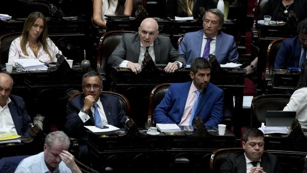 El oficialismo de Diputados anunció la eliminación de varios artículos de la ley de Bases