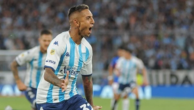 Racing jugó un gran partido y goleó a Tigre en Avellaneda