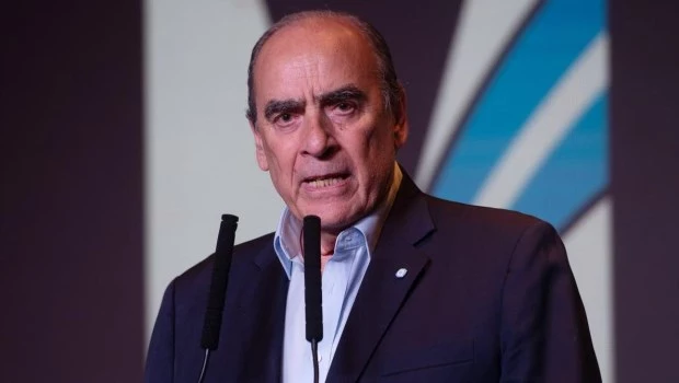 Francos afirmó que tras la aprobación de ley se definirá "un nuevo pacto fiscal" 