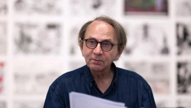 El escritor francés advierte sobre los vicios de la posdemocracia.