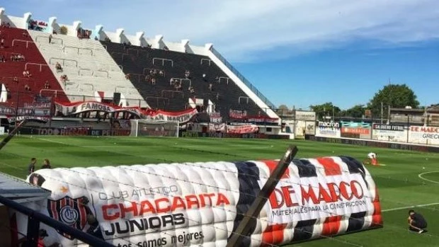 Mataron a un hincha de Chacarita con una puñalada en plena tribuna
