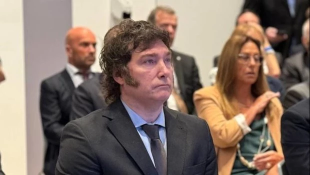 Milei aseguró que la dolarización "es el paso final" del proceso económico, aunque no será este año