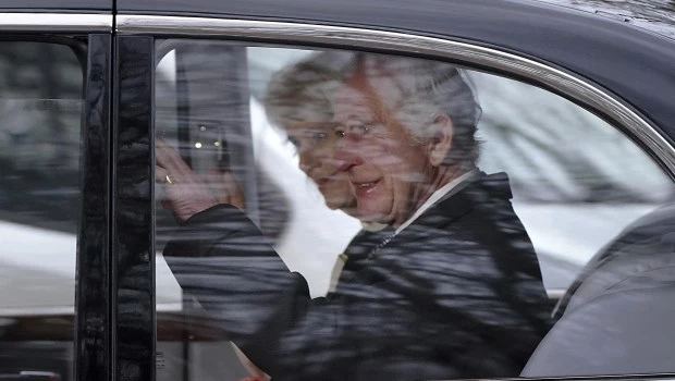 El rey Carlos III se mostró por primera vez en público desde que se anunció que tiene cáncer